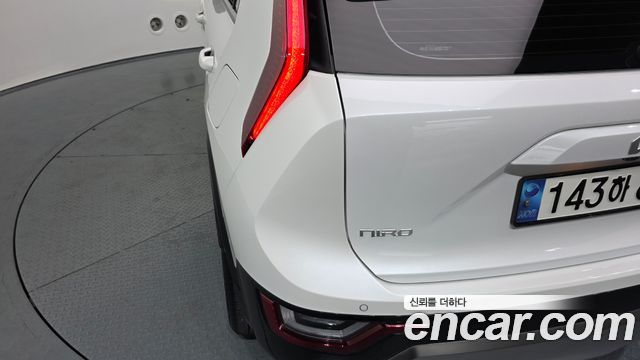 Kia Niro 2024 — photo 9