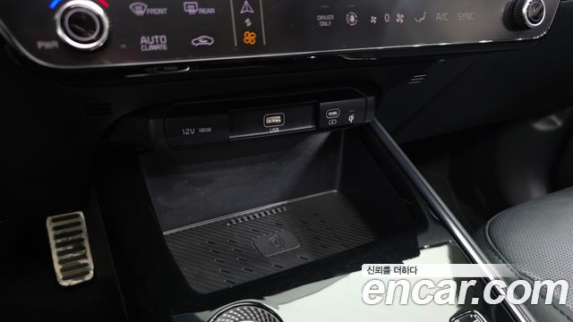 Kia Niro 2024 — photo 16