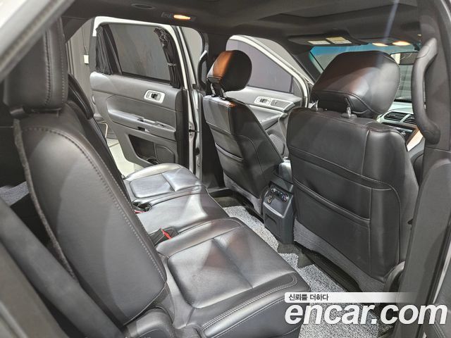 Ford Explorer 2013 — photo 6