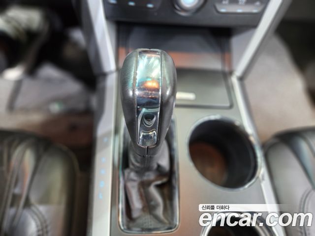 Ford Explorer 2013 — photo 16