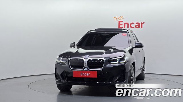 BMW iX3 2024 — photo 3