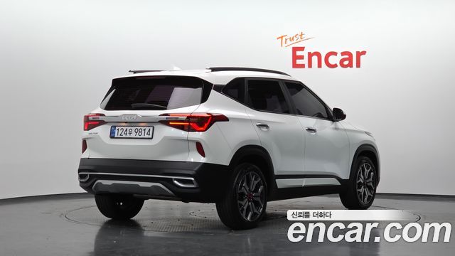 Kia Seltos 2022 — photo 2