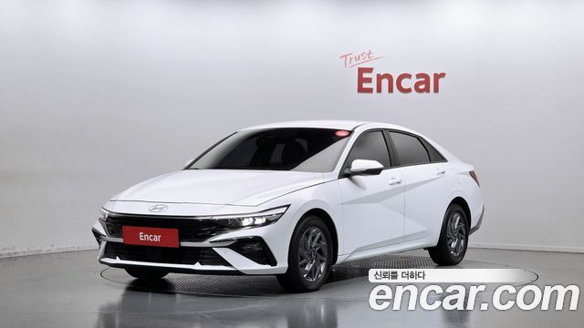 Hyundai AVANTE 2025 — photo 1