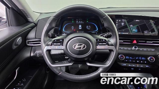 Hyundai AVANTE 2025 — photo 14