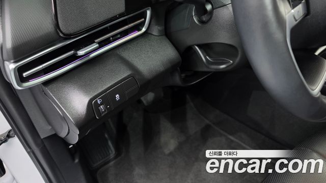 Hyundai AVANTE 2025 — photo 20