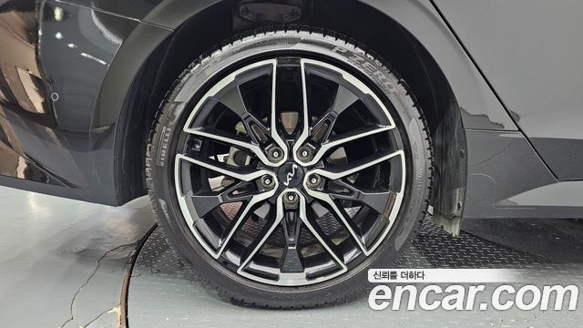 Kia K5 2023 — photo 5