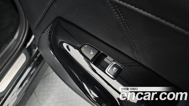 Kia K5 2023 — photo 19