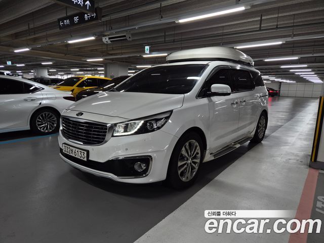 Kia Canival 2018 — photo 3