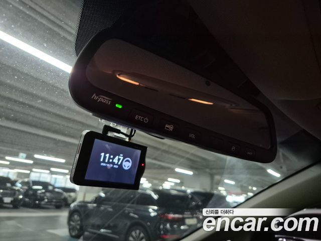 Kia Canival 2018 — photo 16