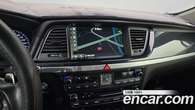 Hyundai Genesis 2015 — photo 12