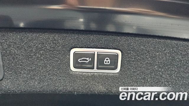 Genesis G90 2023 — photo 20