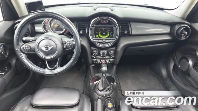 Mini Cooper 2015 — photo 7