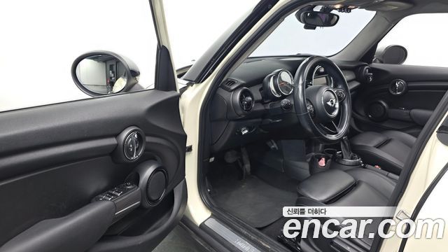 Mini Cooper 2015 — photo 10