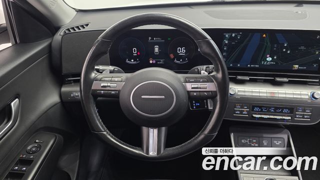 Hyundai Kona 2023 — photo 13