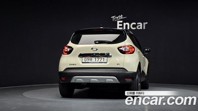Renault Korea QM3 2018 — photo 4