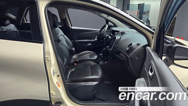 Renault Korea QM3 2018 — photo 11