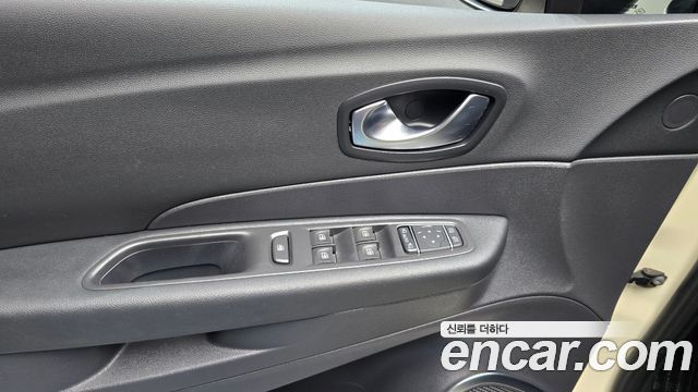 Renault Korea QM3 2018 — photo 17