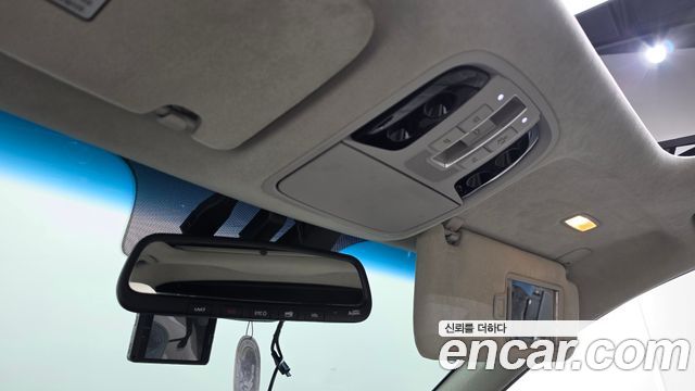 Kia K7 2017 — photo 31