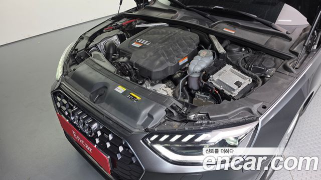Audi A4 2021 — photo 6