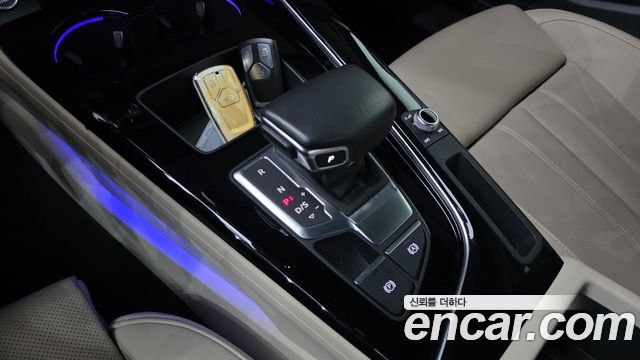 Audi A4 2021 — photo 9