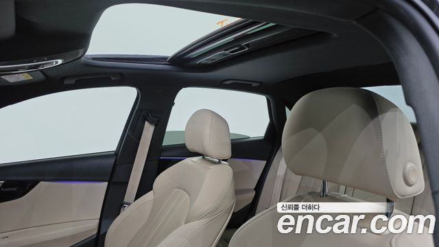 Audi A4 2021 — photo 14