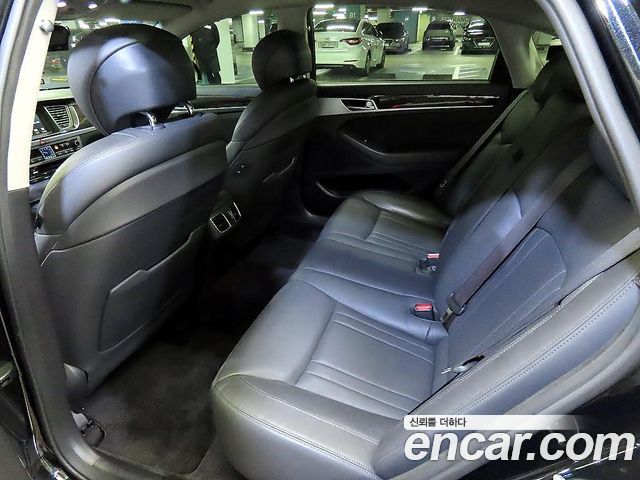 Genesis G80 2017 — photo 7