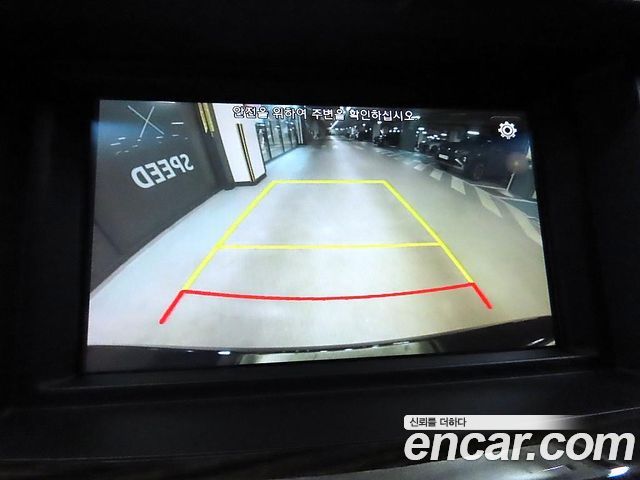 Genesis G80 2017 — photo 16