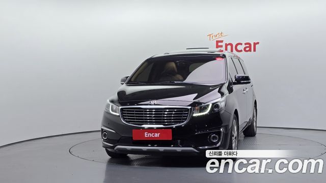 Kia Canival 2018 — photo 3