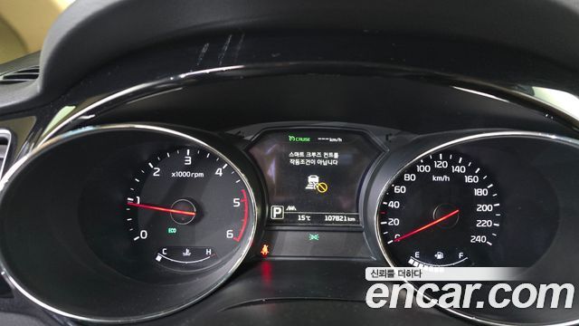 Kia Canival 2018 — photo 11