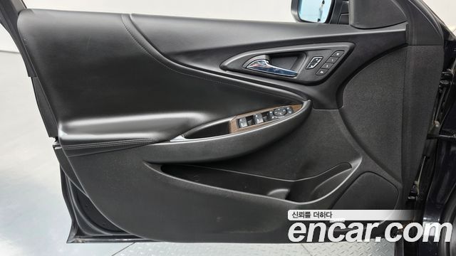 Chevrolet Korea Malibu 2017 — photo 14