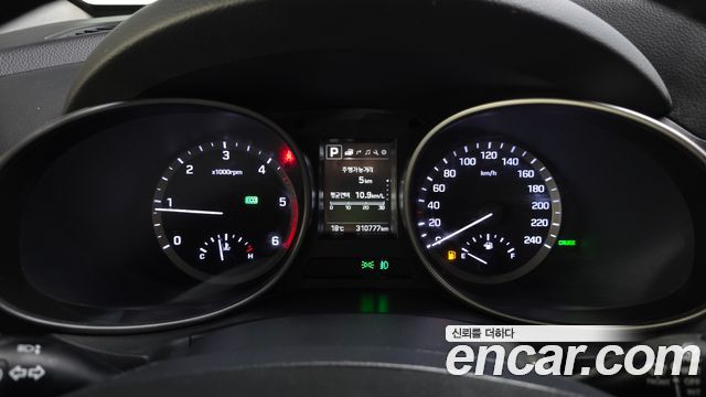 Hyundai Santafe 2017 — photo 8