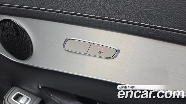 Mercedes-Benz GLC-Class 2021 — photo 18