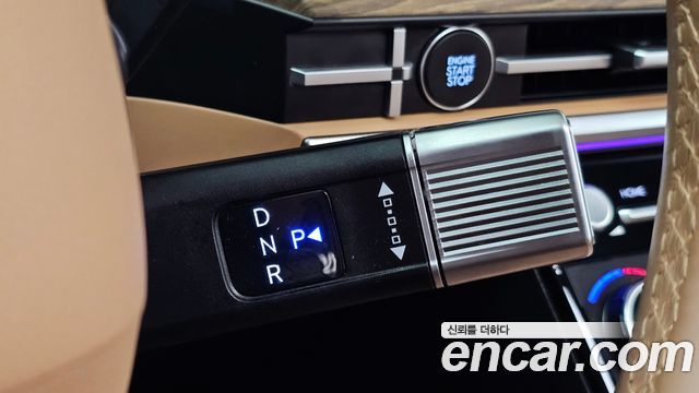 Hyundai Santafe 2024 — photo 9