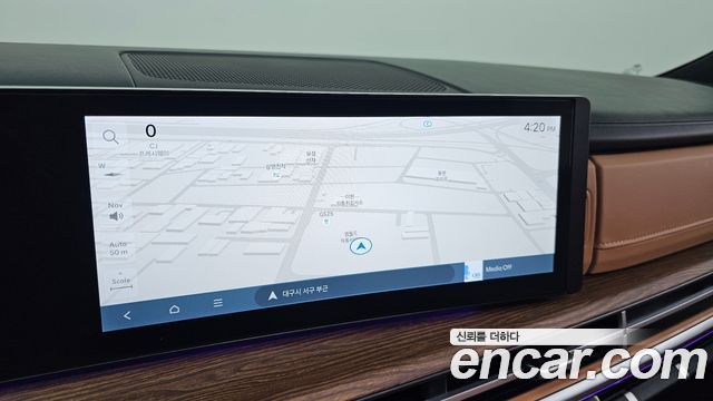 Hyundai Santafe 2024 — photo 13