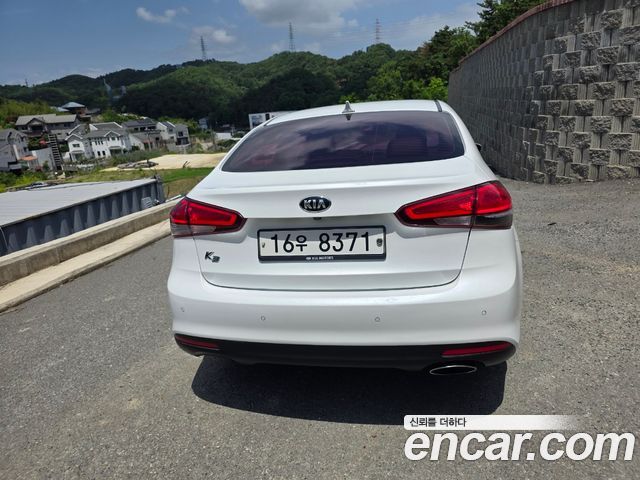 Kia K3 2017 — photo 5