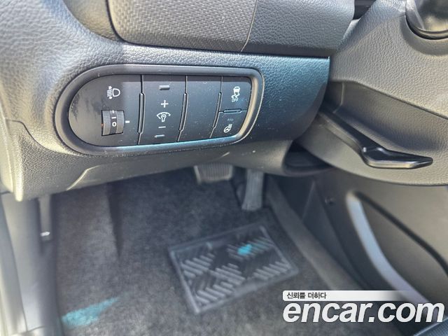 Kia K3 2017 — photo 13