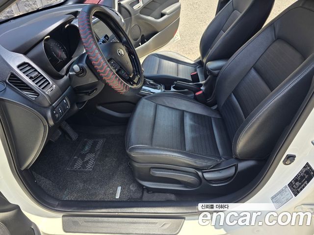 Kia K3 2017 — photo 14