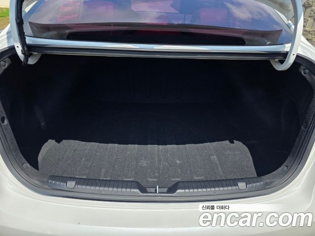 Kia K3 2017 — photo 17