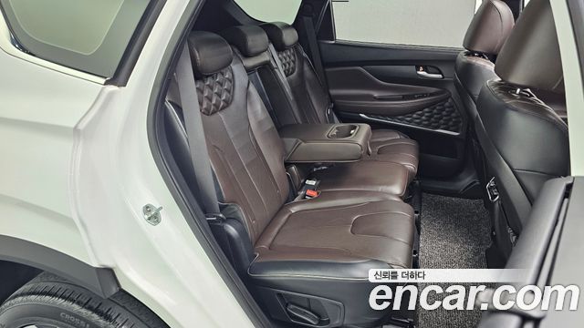 Hyundai Santafe 2021 — photo 17