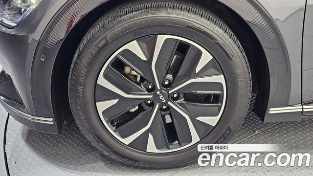 Kia EV6 2022 — photo 5