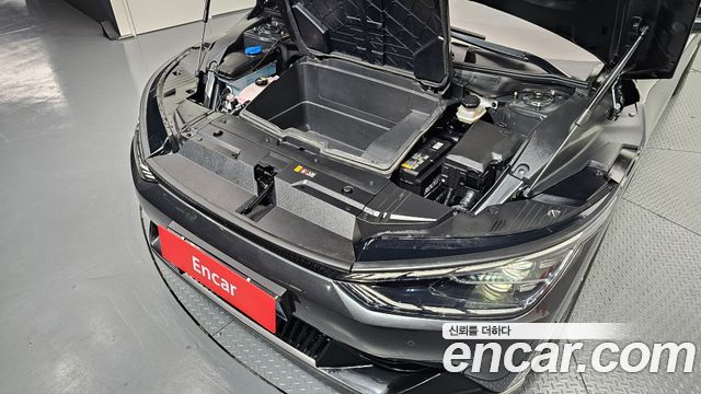 Kia EV6 2022 — photo 6