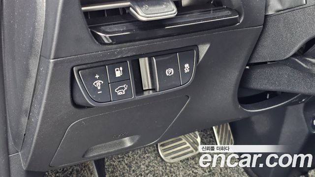 Kia EV6 2022 — photo 22