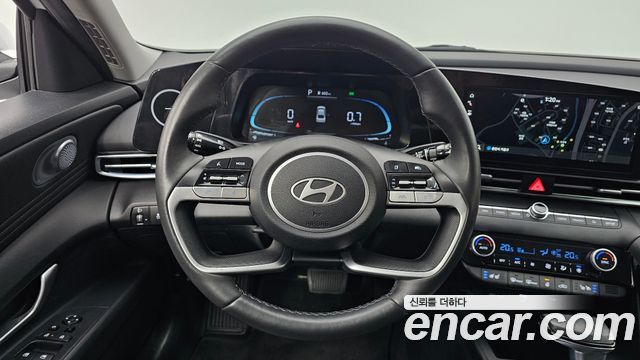 Hyundai AVANTE 2024 — photo 13