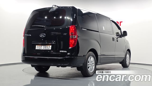 Hyundai Starex 2019 — photo 2