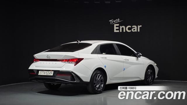 Hyundai AVANTE 2024 — photo 2