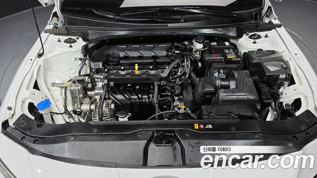 Hyundai AVANTE 2024 — photo 6
