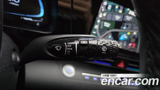 Hyundai AVANTE 2024 — photo 22