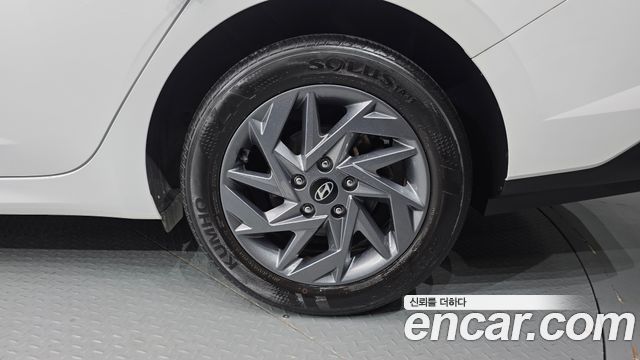 Hyundai AVANTE 2024 — photo 7