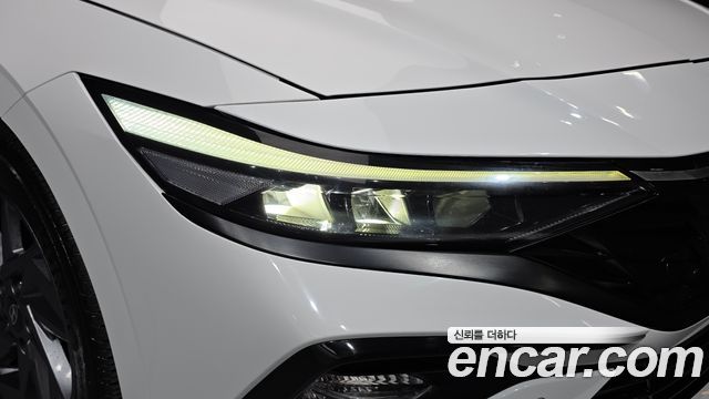 Hyundai AVANTE 2024 — photo 8