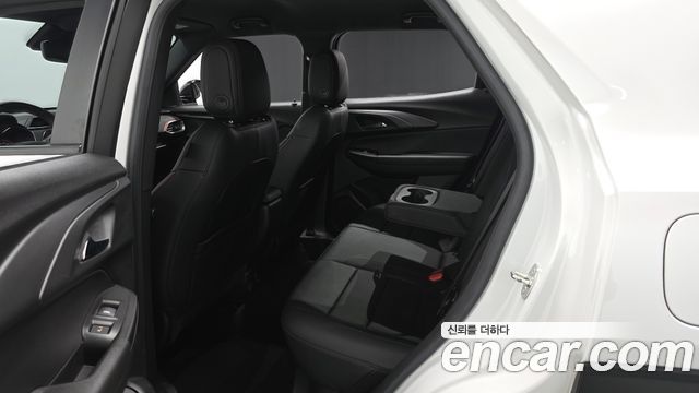 Chevrolet Korea Trailblazer 2022 — photo 11